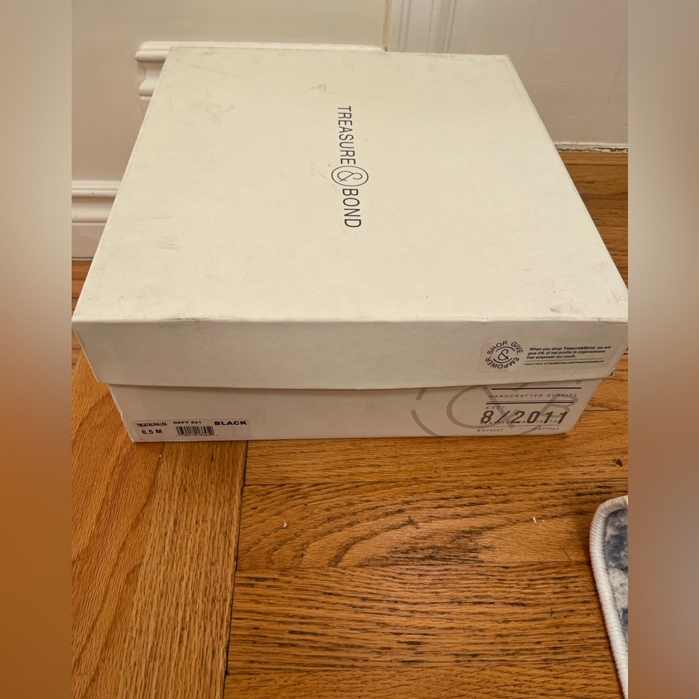 Side Zip Booties- Super Comfortable! - image 2